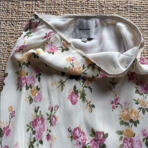 Reformation Layla maxi skirt size 0.  Seasonal Posy. Floral